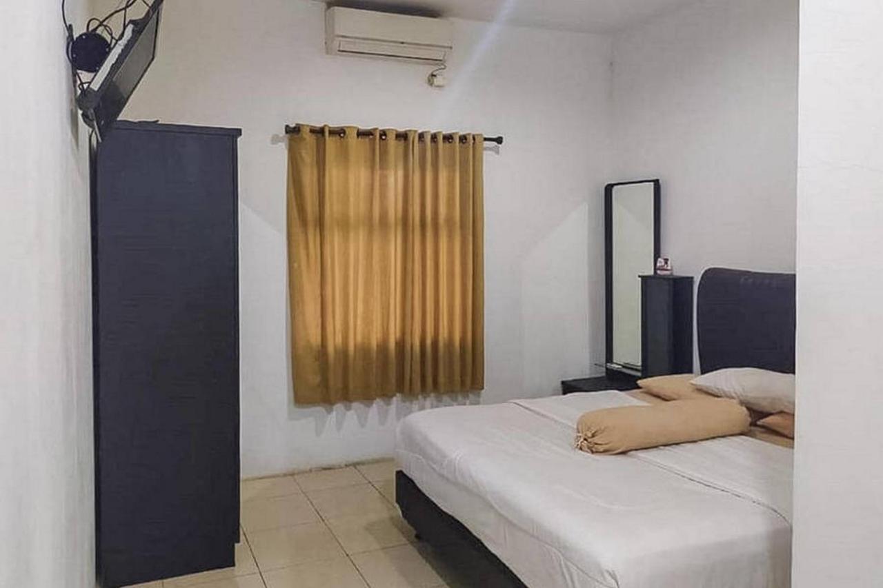 Hotel Graha Ht Sumantri Mitra Reddoorz Tasikmalaya Esterno foto