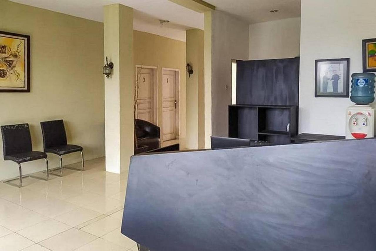 Hotel Graha Ht Sumantri Mitra Reddoorz Tasikmalaya Esterno foto