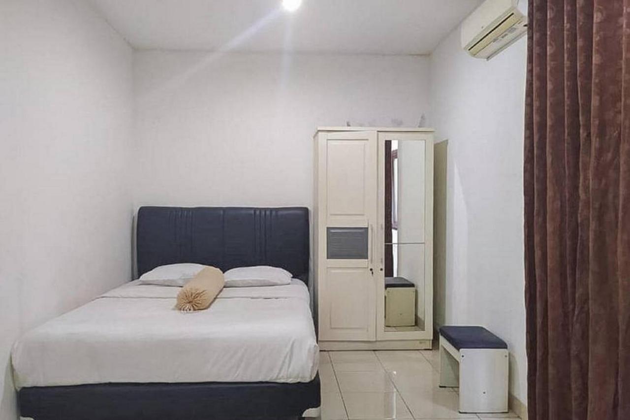 Hotel Graha Ht Sumantri Mitra Reddoorz Tasikmalaya Esterno foto